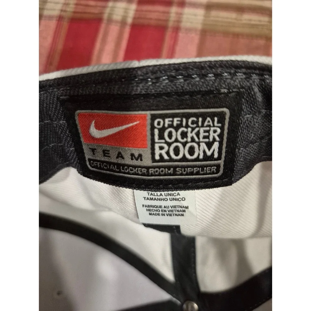 Ohio State Buckeyes‎ Nike 2010 Rose Bowl Champions Hat Cap Official Locker Room
